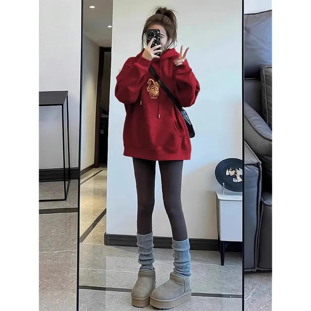 酒红色本命年连帽卫衣女秋冬衣服2026马年本命年衣服加绒加厚外套