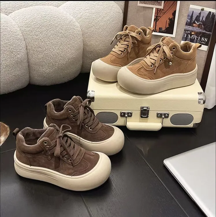 【专柜现货】厚款冬季加绒中跟印花皮高帮鞋秋冬高帮百搭软底