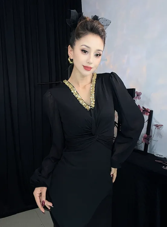 9891【包邮】简约V领高级时尚新款气质女装连衣裙