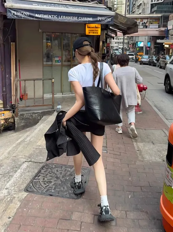 2025春夏新款韩系ins高级裂纹肌理感大容量托特包小众百搭单肩包