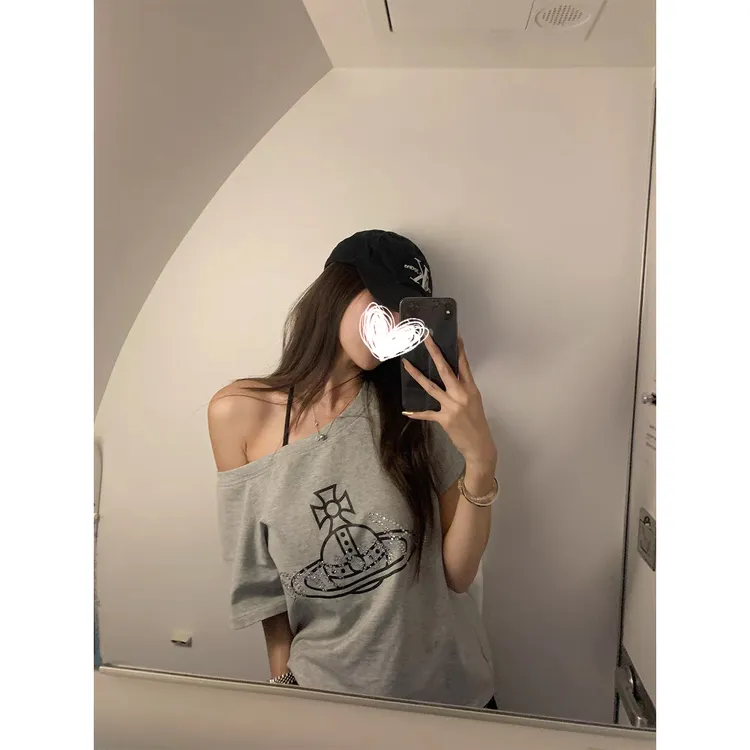 FRVXO【闪耀瞬间】重工字母印花烫钻露肩T恤夏小众宽松百搭半袖上衣