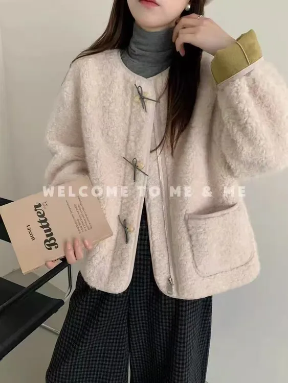 时尚羊羔毛外套女装2025秋冬新款韩版宽松圆领小个子皮毛一体上衣