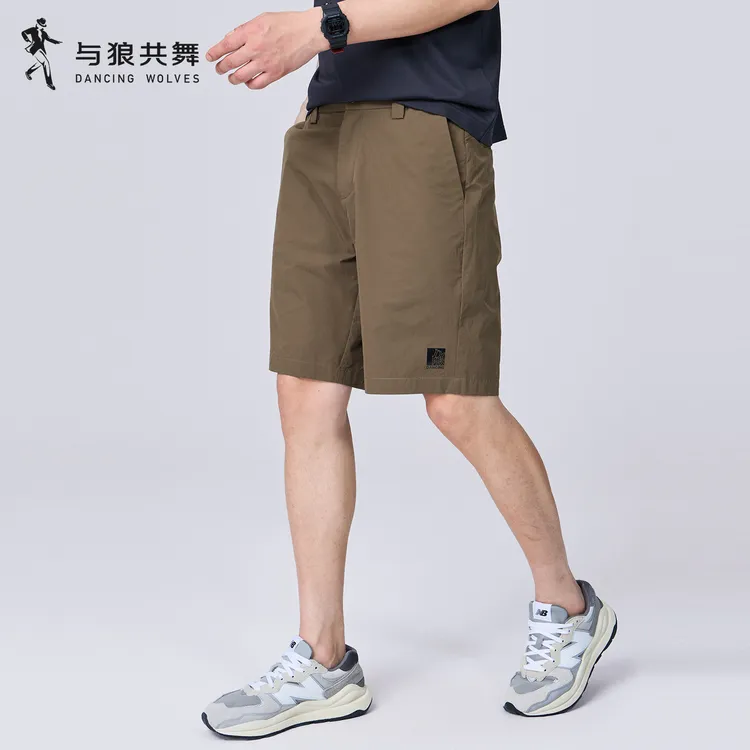 与狼共舞印花松紧腰休闲短裤男2026夏季新款工装风百搭通勤五分裤