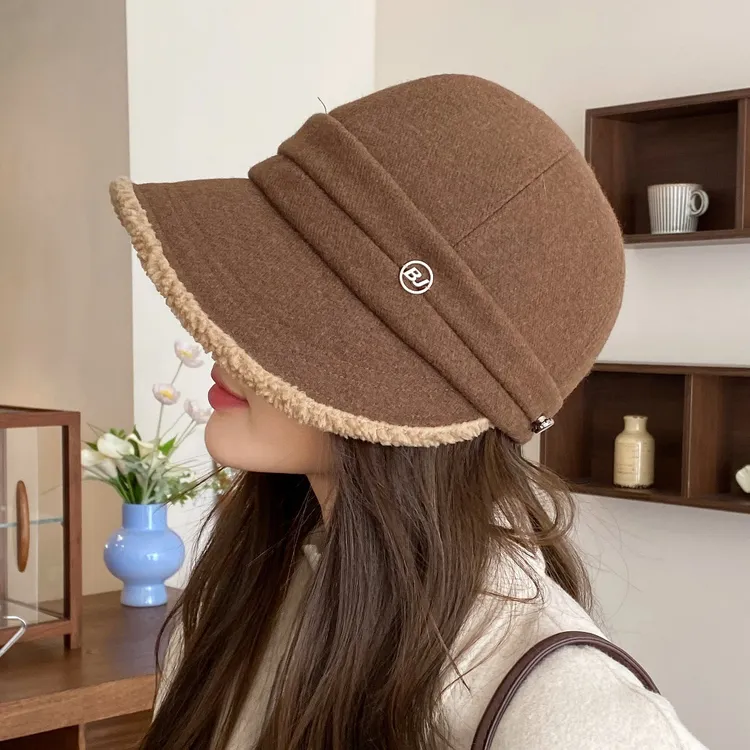 防风保暖渔夫帽子女秋冬季冬加绒显脸小马术帽百搭毛绒大头围盆帽