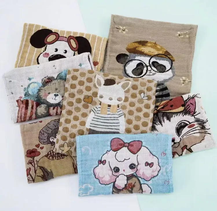 多层纱布小毛巾柔软透气吸水可挂式幼儿园适用（随机2条装）