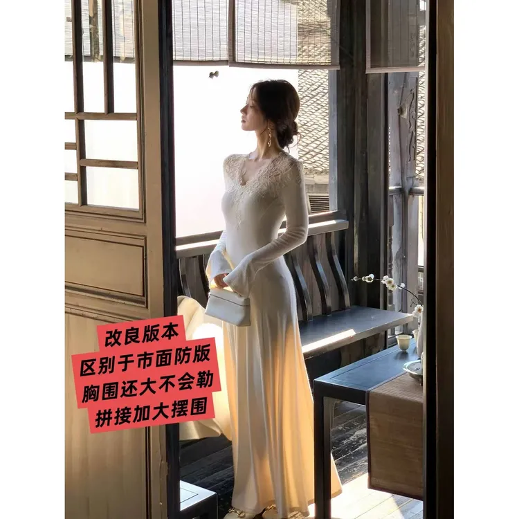 依二一【不知雪冬款】《加厚》温柔氛围感v领 收腰显瘦大A摆长裙5123