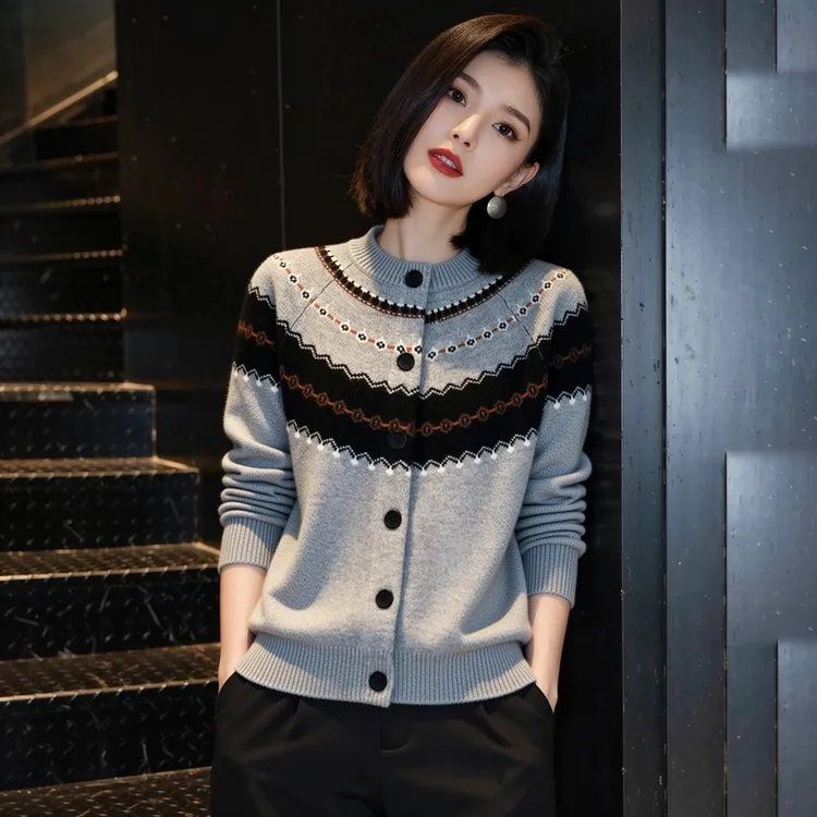 2026冬季新款复古费尔岛拼色叠穿圆领针织衫毛衣慵懒风长袖上衣潮