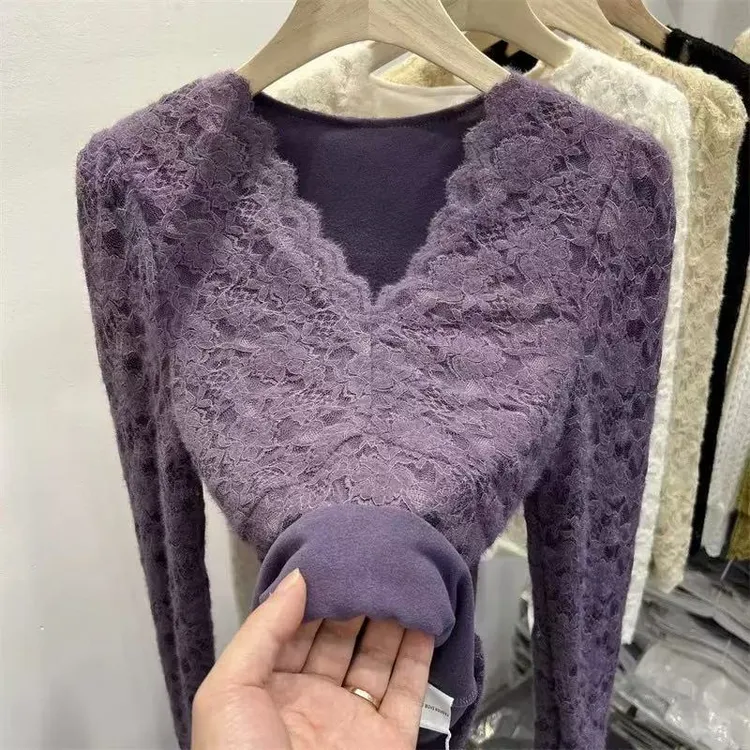 糖糖严选V领秋冬加绒蕾丝内搭打底衫1127