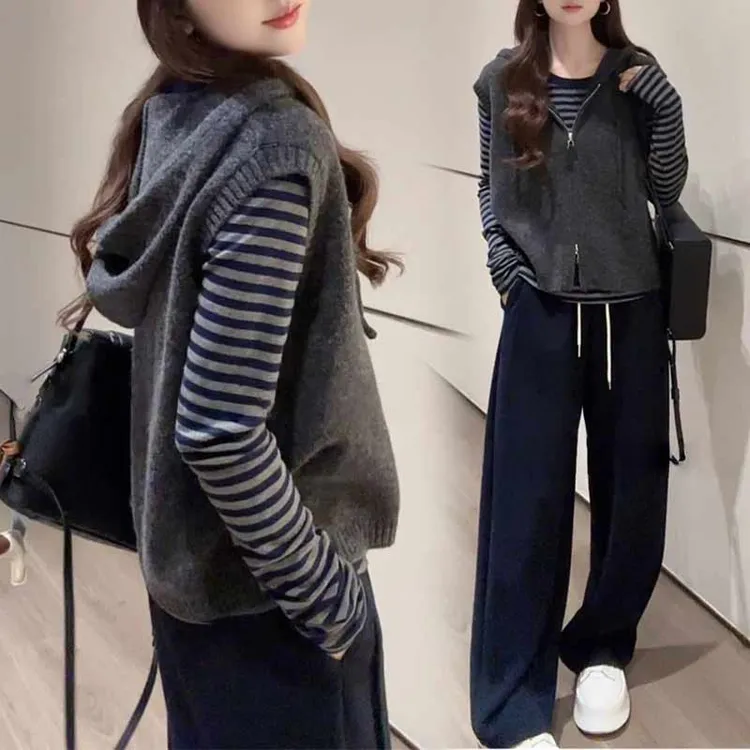 2025秋新款洋气简约风宽松减龄针织衫叠穿连帽毛衣马甲外套两件套
