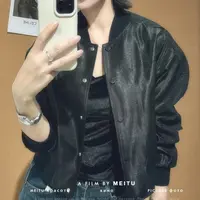 设计感蕾丝拼接棒球服短外套女欧洲站2025年秋季新款时尚夹克上衣