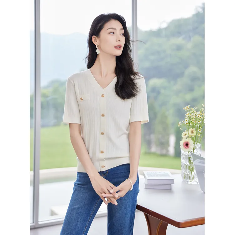 OSA/欧莎 【丝光棉T】V领通勤金属扣正肩短袖针织T恤夏季S125B16021