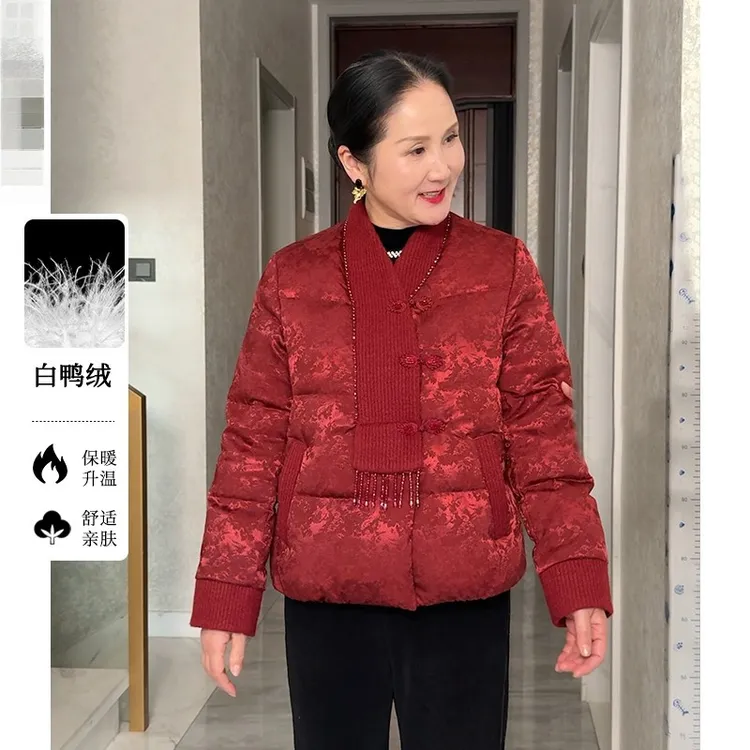 2025冬季妈妈装新中式斜襟羽绒服喜婆婆中老年保暖外套