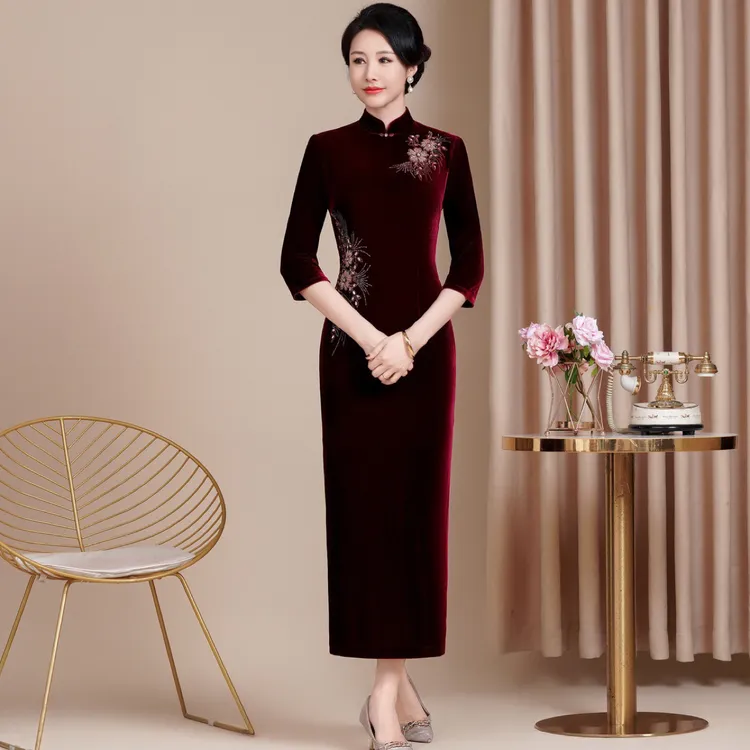 妈妈装婚宴礼服新款爆款修身改良版丝绒旗袍女婆婆敬酒服长款复古