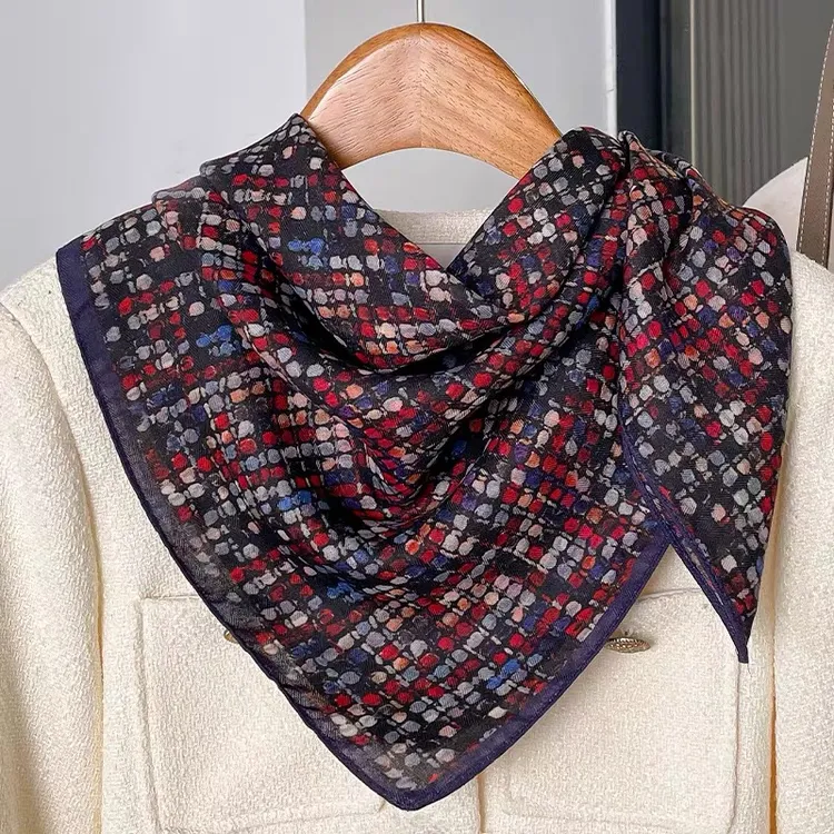 休闲风法式圆点不掉色极简风丝巾夏季时尚复古春夏韩版薄款霓虹