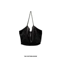 The pattern room | 致敬经典菱格锁扣HOBO单肩包