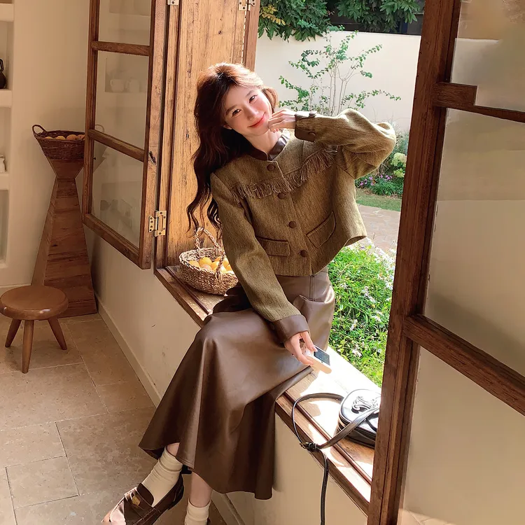 高级感巨好看的套装裙女2025新款秋季穿搭小香风外套半身裙两件套