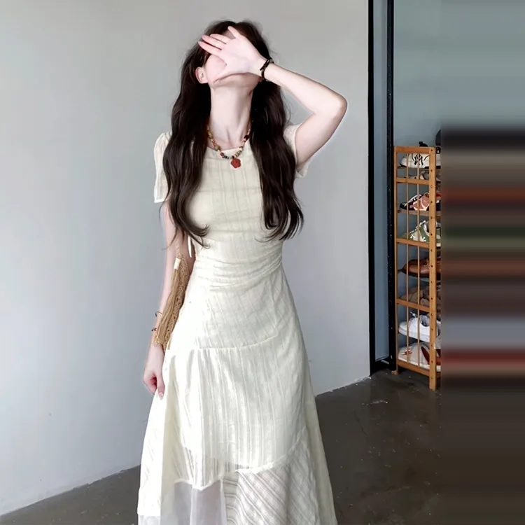 法式温柔风白色短袖连衣裙女夏季2025新款高级感气质收腰显瘦长裙