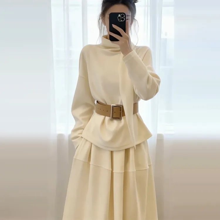 2025秋冬季富家千金高领针织连衣裙子女小香风穿搭一整套长裙套装