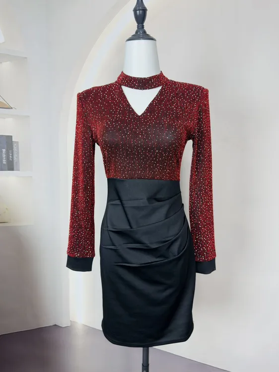 高级感V领长袖连衣裙修身显瘦不规则04