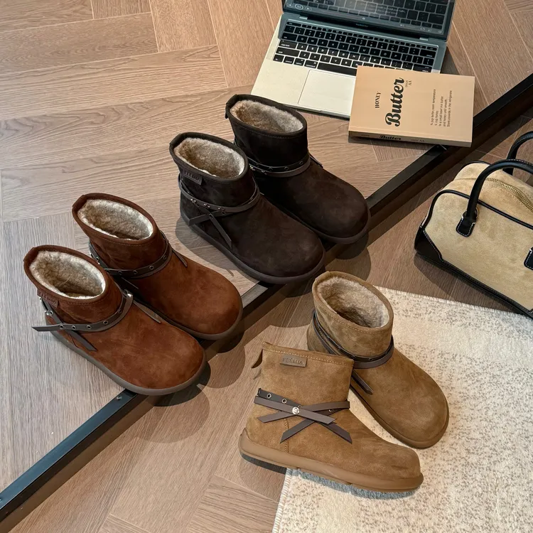 小发喵「星芒奢感磨砂暖绒雪地靴｜都市摩登型格臻选之款」777