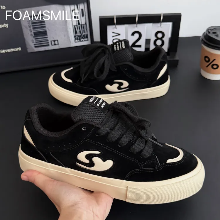 Foamsmile| 冬季新品痞帅街头潮搭黑红新配色男鞋潮原创小众板鞋