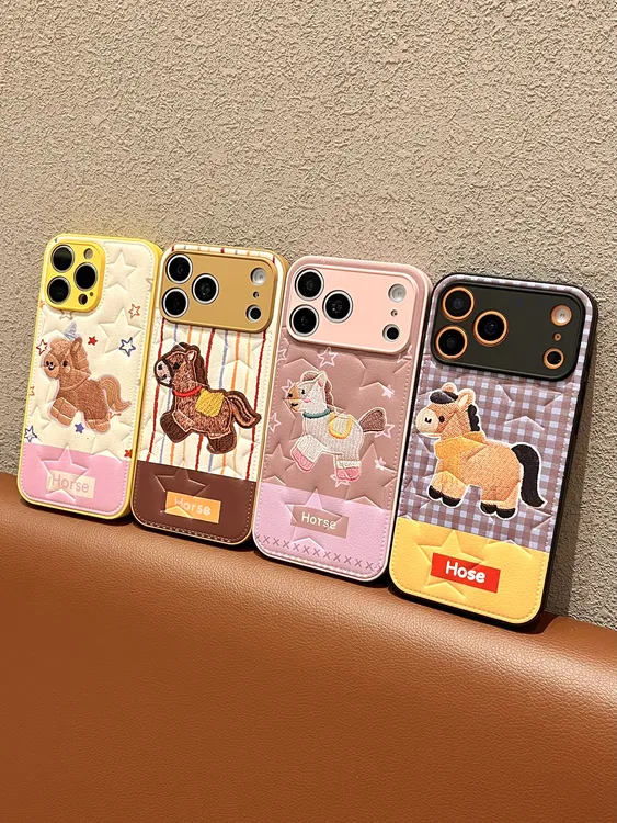 卡通小马皮纹五角星鼓包壳适用苹果17/华为/小米/防摔手机壳