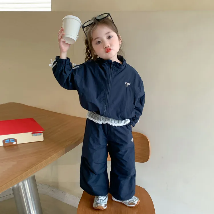 女童套装春秋2025春装新款时髦洋气儿童休闲裤运动外套童装俩件套