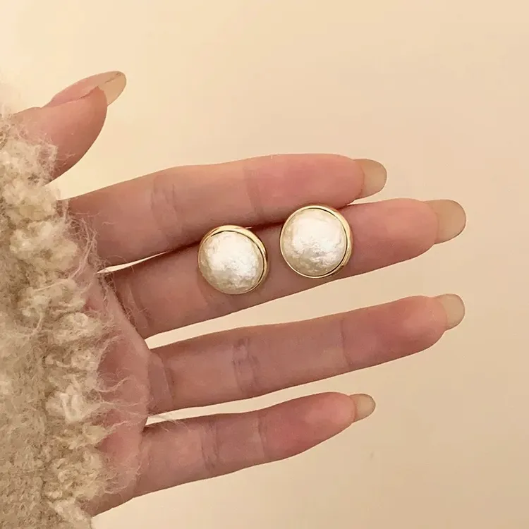 铜合金仿珍珠耳饰 金边棉花珠耳钉女圆形耳环时尚气质小香风耳饰