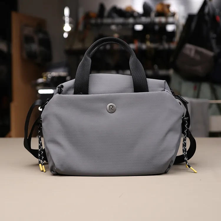 INGAIRX ROSE NOIRE银标联名2025冬季新款男士单肩邮差包25*22*13