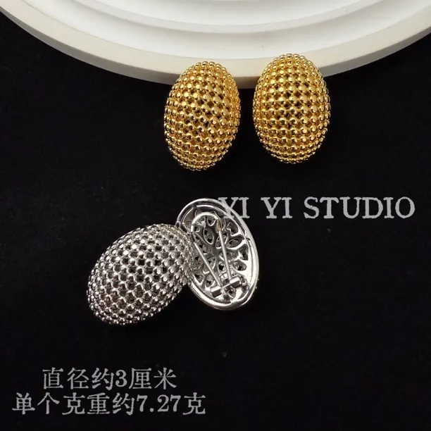 铜合金耳饰 轻奢椭圆形镂空豆豆耳饰 气质个性时尚