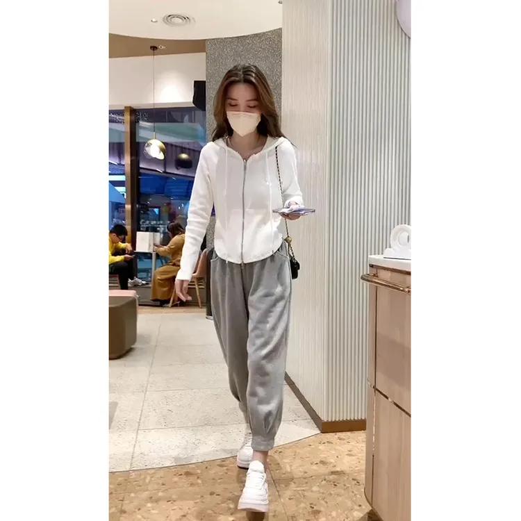 春秋季新款连帽拉链开衫外套长袖T恤女小个子不规则时尚百搭上衣