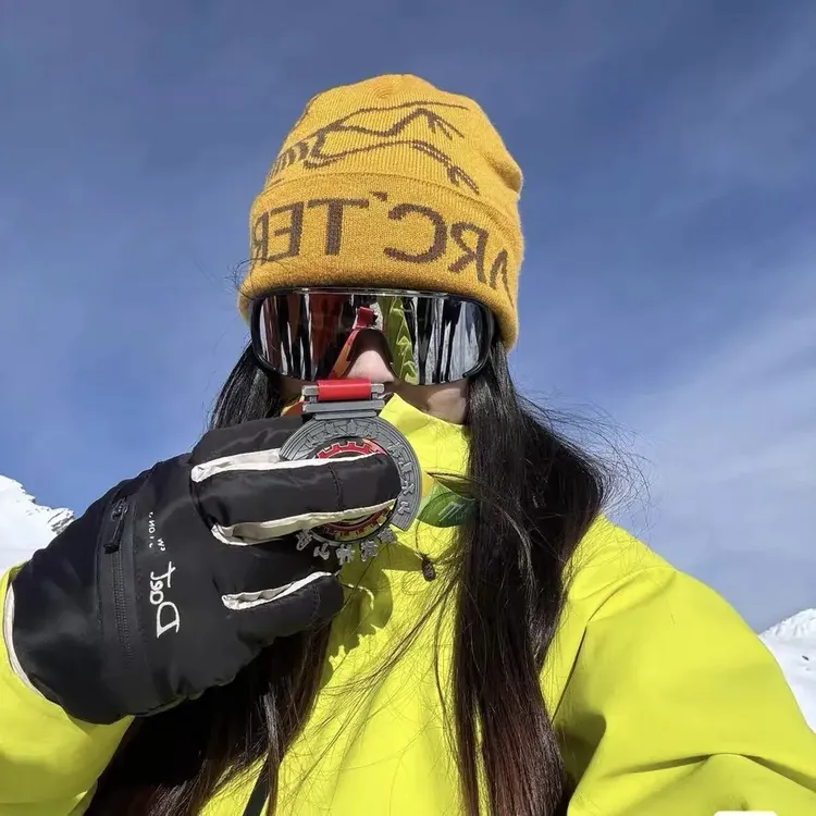 【奥莱撤柜】针织帽毛线帽滑雪帽护耳冷帽户外保暖女男款冬季毛帽子