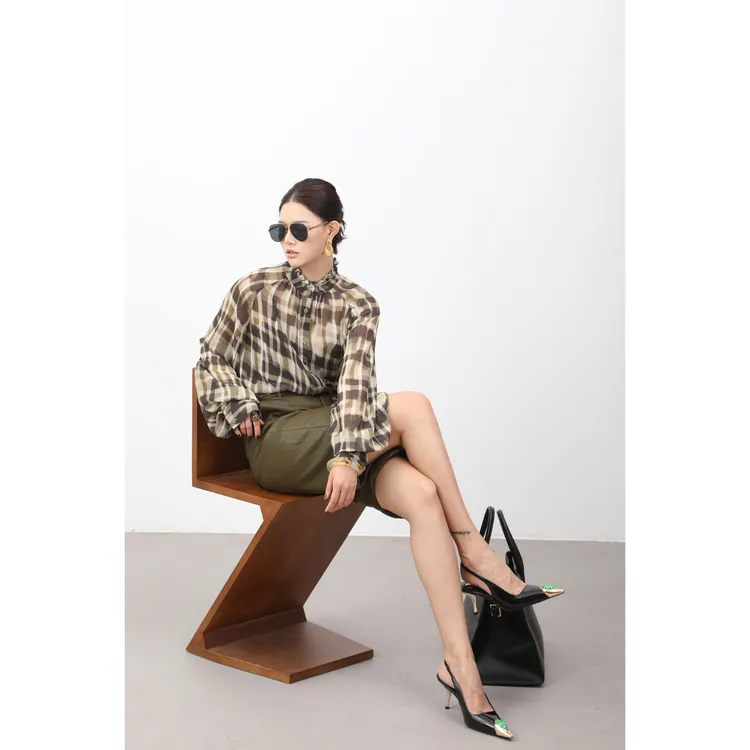 法式复古灯笼袖格子衬衫女初秋新款休闲百搭长袖上衣SHBZW651972