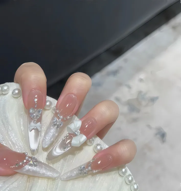 【鎏光星结】轻奢显白纯手工穿戴甲光疗冰透渐变纯欲四季流行10片装