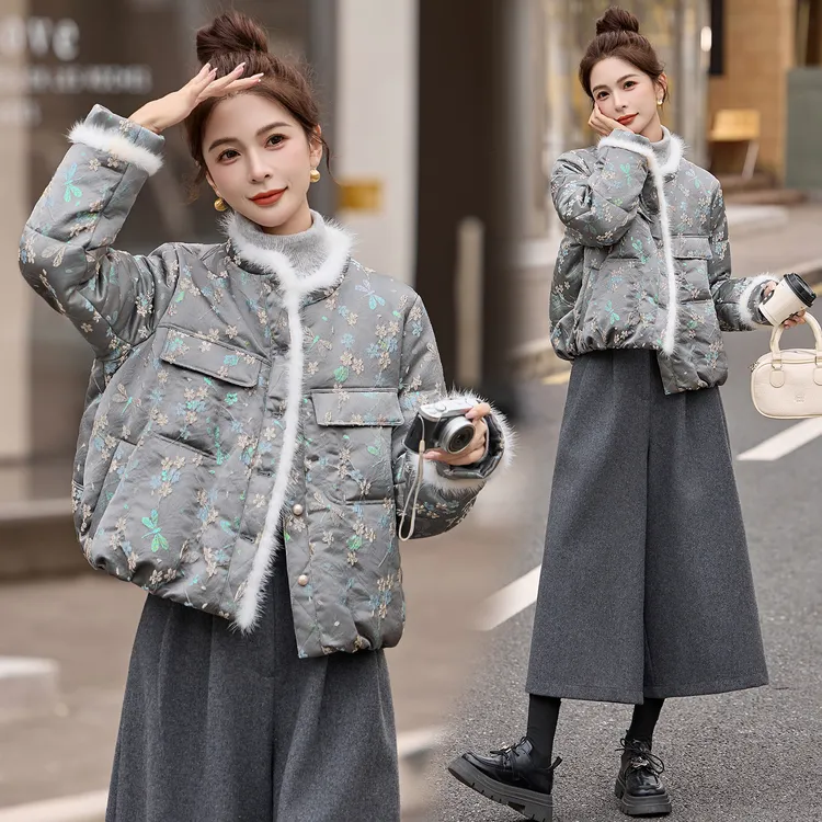 水貂毛拼接刺绣提花羽绒服女2025冬季新款优雅大气白鸭绒短款外套