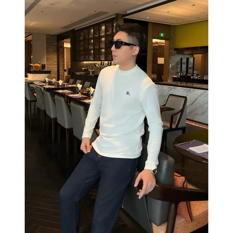 【闪钻战马】小直领秋冬莫代尔弹力无痕贴身舒适打底长袖T恤李查德