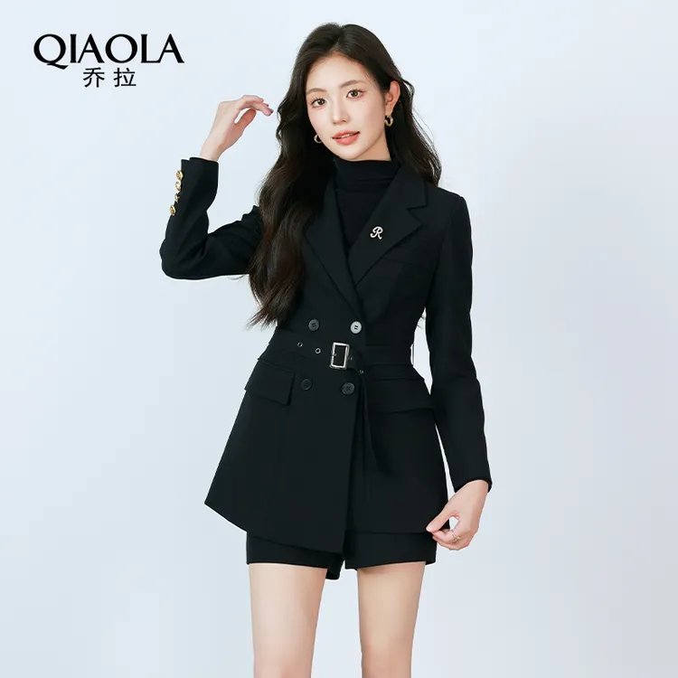 QIAOLA/乔拉【魅影特工】秋季斜纹不规则枪驳领西装短裤套装预售