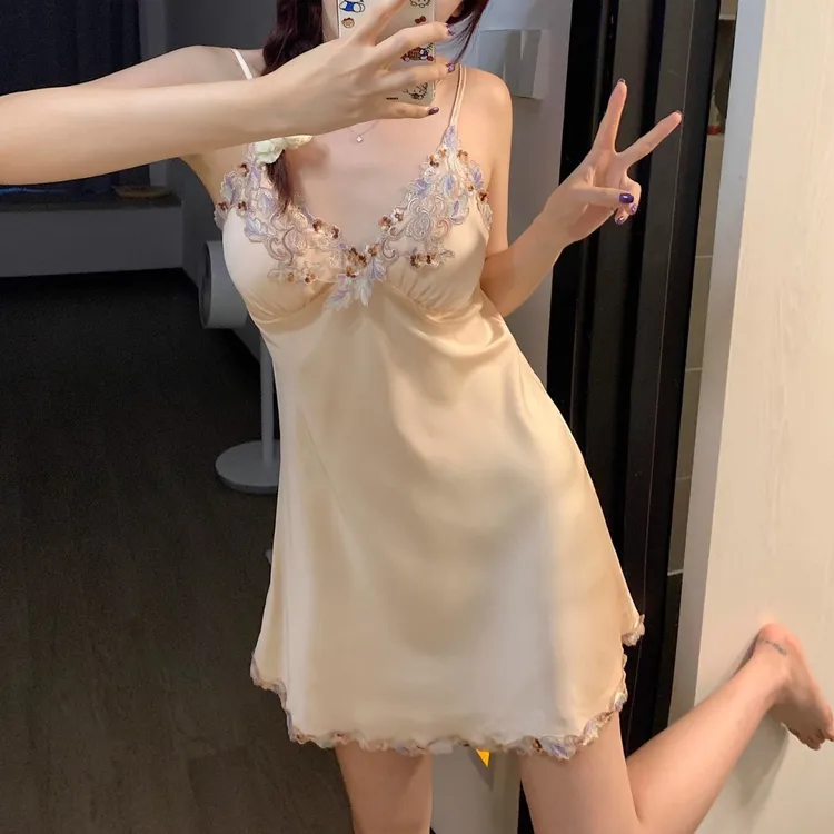 花之浔【柔橘花簇】带胸垫法式高级感性感吊带睡裙纯欲风显瘦睡衣