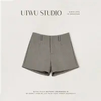 UTWU小敏「德拉旧街」高密羊毛混纺（带腰带）花纱A字短裤UTAK1084