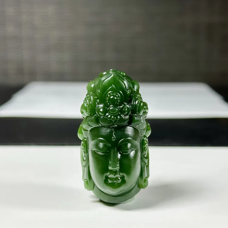 【俄料】和田玉碧玉老坑料菠菜绿立体圆雕苏工名家亲工作品观音造像