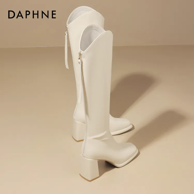 达芙妮白色高跟长筒靴女靴2025新款v口秋冬女士高筒加绒骑士长靴