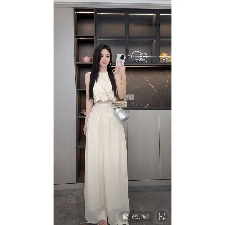 曼曼【栀夏白话】钩花蕾丝无袖上衣+垂坠感长裤