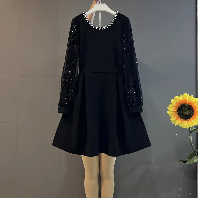 欧货新款时尚重工美背蝴蝶结圆领钉珠拼接亮片袖洋气显瘦小黑裙