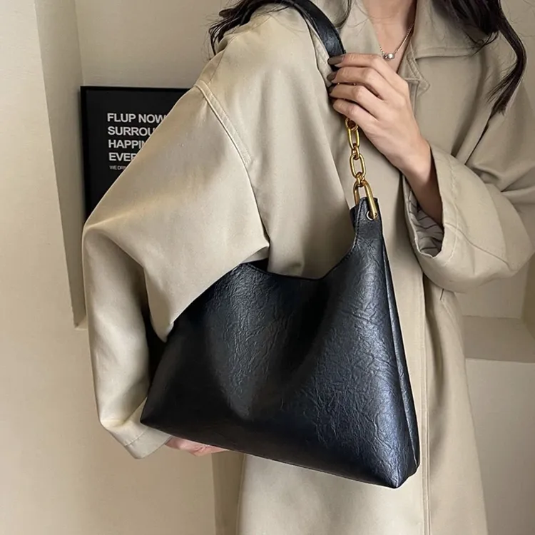 松弛感托特包包女式2024新款夏天高级感时尚通勤单肩大包女大容量