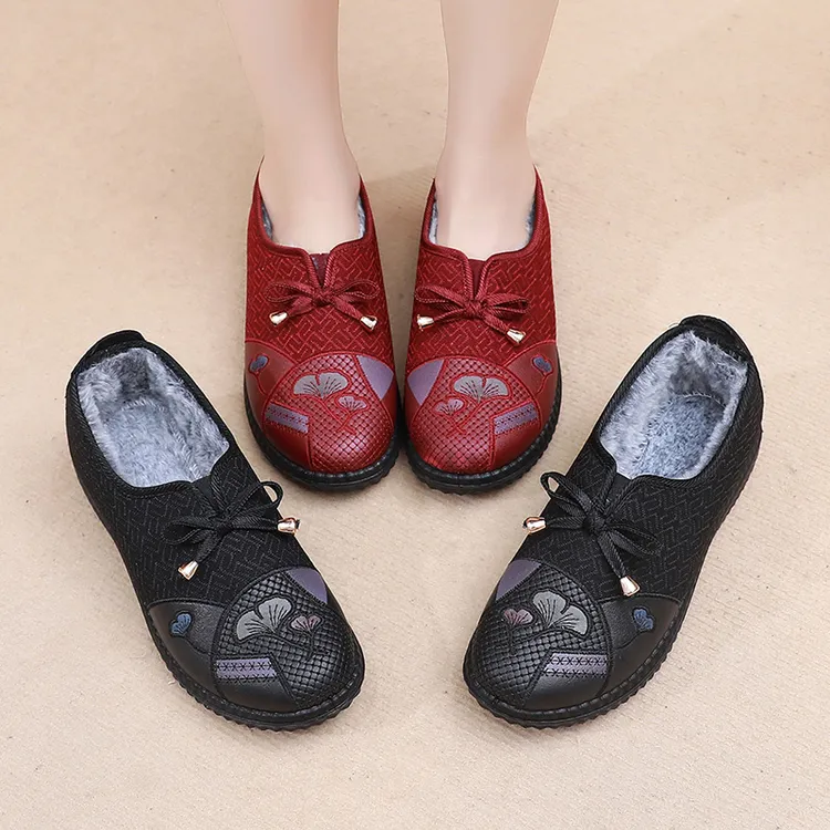 2025冬季平底棉鞋女加绒保暖防滑一脚蹬中老年妈妈鞋软底舒适棉靴