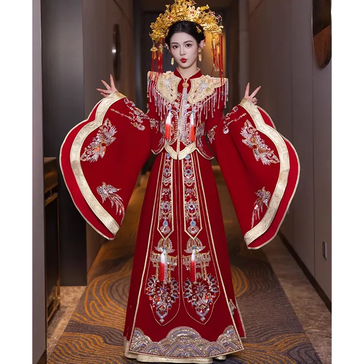 新中式明制汉服结婚秀禾服2025年新款新娘婚礼服重工中式嫁衣遮肚