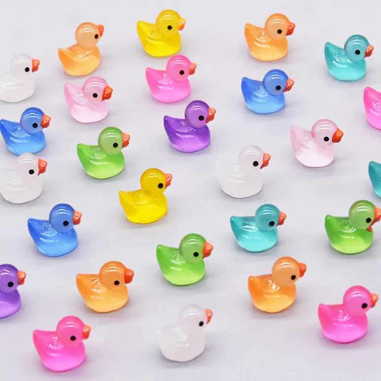 迷你夜光彩色小鸭子物件微缩玩意东西动物模型桌面摆件