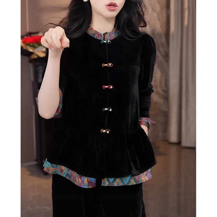 漂亮小衫国风盘扣上衣气质显瘦女装2025秋季新款时尚通勤丝绒外套