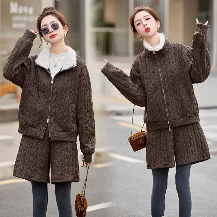 羊羔毛拼接毛呢套装女2025冬季新款韩版气质休闲风阔腿短裤两件套