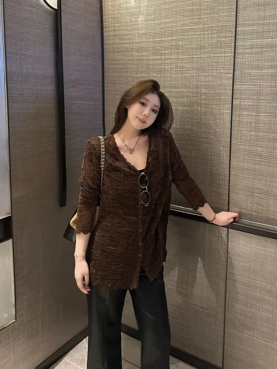 琪琪怪怪大码女装【老钱秀】钩花镂空提花蕾丝高级感上衣T17872QQ